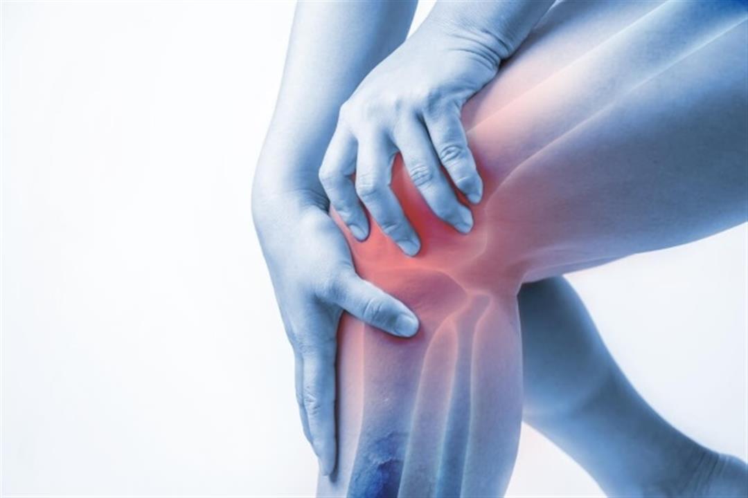 علاج آلام الركبة عند النساء
